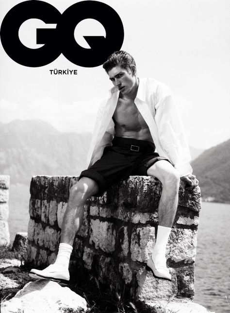 Valentin Humbroich Model 2022 GQ Turkey Cover Editorial Photoshoot Outside, Editorial Cover, High Fashion Poses, Magazine Photoshoot, Gq Magazine, Male Magazine, Photography Projects, Fashion Poses, Magazine Cover