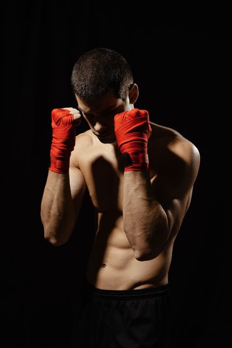 Boxer Aesthetic Male, Boxe Aesthetic, Boxing Pictures, Boxing Photoshoot, Boxing Men, Boxer Sport, Boxing Stance, Box Sport, Martial Arts Photography