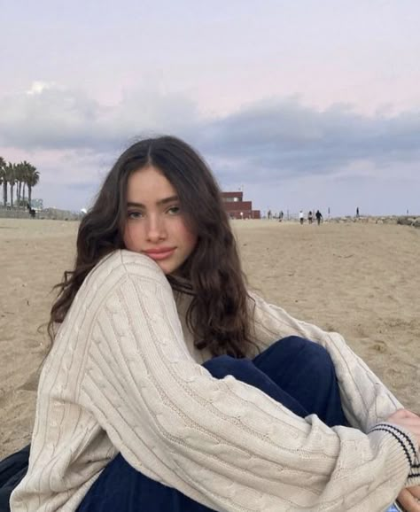 january andrews | beach read January Andrews, June Brown, Zendaya Style, Emily Henry, Beach Read, Casual Day Outfits, Beach Reading, Spring Aesthetic, Cute Poses For Pictures