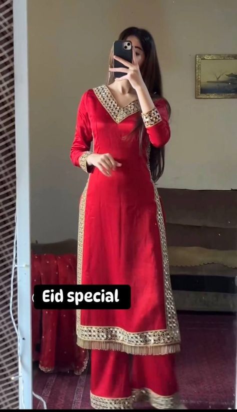 Dresses Islamic, Simple Frock Design, Stylish Kurtis Design, Lace Suit, Silk Suits, Lehenga Designs Simple, Velvet Dress Designs, Eid Outfits, Pakistani Fancy Dresses