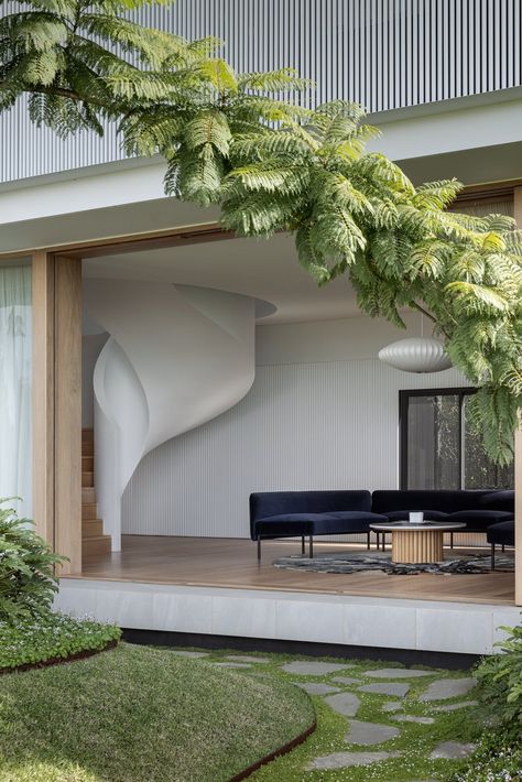 Boomerang House by Joe Adsett — Joe Adsett Joe Adsett, Stunning Homes, House Facades, Boomerangs, Inner City, Architectural Features, Family Living, Outdoor Areas, Facades