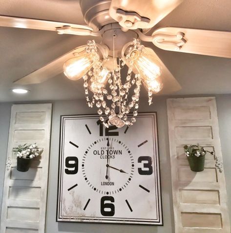 Ceiling fan makeover – Fancy Fix Decor Ceiling Fan Makeover Diy Ideas, Diy Ceiling Fan Makeover, Kitchen Ceiling Fans, Ceiling Fan Diy, Ceiling Fan Update, Fan Makeover, Celing Fan, Fan Light Covers, Lighting Makeover