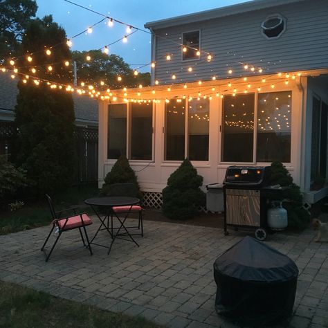 Cafe Lights Backyard Fence, Patio With Fairy Lights, Cali House, Rooftop Patio Design, Diy Backyard Patio, Patio Pavers Design, Welcome To Home, Backyard Shade, Patio Lights