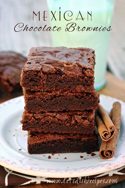 Chewy Chocolate Brownies, Chocolate Chili, Mexican Dessert Recipes, Mexican Chocolate, Brownie Ingredients, Mexican Dessert, Brownie Bar, Chocolate Brownies, Eat Dessert