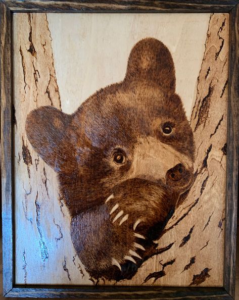 Beginner Wood Burning, Wood Burn Spoons, Wood Burning Patterns Stencil, Bear Artwork, Wooden Cabin, Rustic Wood Decor, Wood Burn Designs, Bear Wall Art, Wood Art Projects