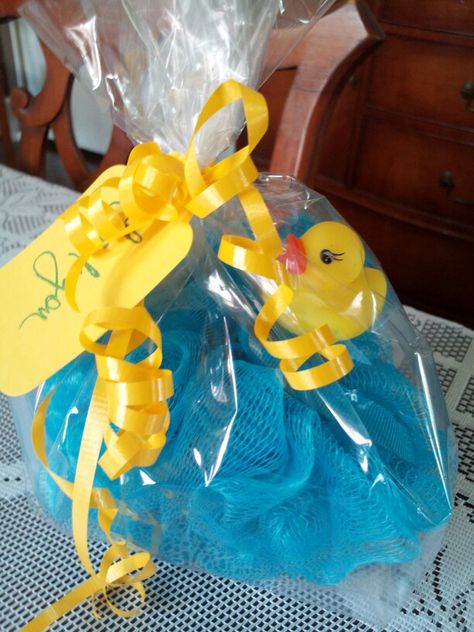 Rubber duck shower favor Duck Themed Baby Shower Ideas, Duck Baby Shower Theme, Rubber Ducky Party, Baby Shower Party Favors Boy, Rubber Ducky Birthday, Themed Baby Shower Ideas, Boy Shower Themes, Ducky Baby Showers, Ducky Baby Shower