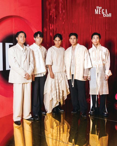 How the Men Interpreted the Theme of MEGA Ball 2024 Modern Filipino Outfit Men, Ryan Cayabyab, Acquaintance Party, Modern Barong, Filipino Fashion, Modern Filipiniana, Fashion Reference, Classic Suit, Beauty Awards