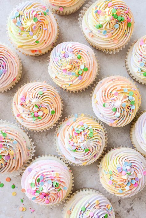 High Altitude Funfetti Cupcakes with Rainbow Swirl Frosting - Curly Girl Kitchen 4th Birthday Cupcakes Girl, Princess Birthday Cupcakes, Girls Cupcakes, Swirl Frosting, Sparkle Cupcakes, Girl Birthday Cupcakes, 1st Birthday Cupcakes, Funfetti Cupcakes, Rainbow Frosting