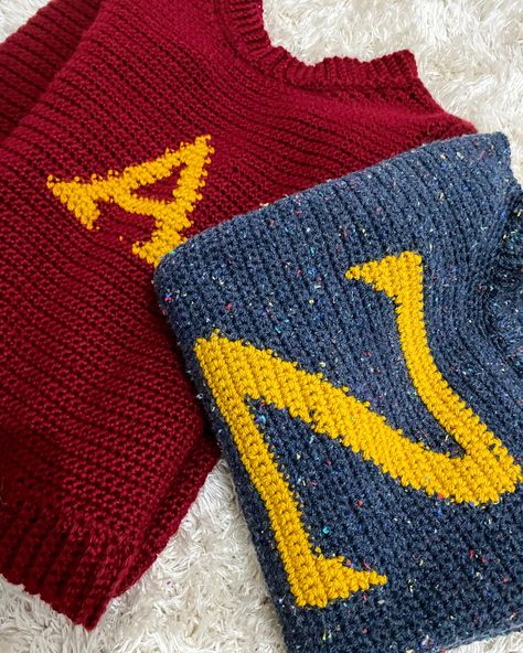 Harry Potter Sweater Knitting Pattern, Crochet Harry Potter Pattern, Harry Potter Sweater Crochet Pattern, Weasley Sweater Crochet Patterns, Crochet Weasley Sweater, Harry Potter Crochet Patterns Free, Weasley Jumper, Hp Crochet, Weasley Sweater