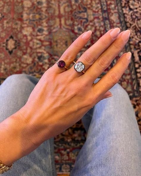 Jessica McCormack (@jessica_mccormack) • Instagram photos and videos Jessica Mccormack, Jewelry Tattoo, Nail Ring, Dream Engagement, Dream Engagement Rings, Wedding Mood, Dream Ring, Buying Jewelry, Engagement Party