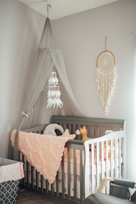 Rustic Pink Nursery, Grey Crib Nursery, Girls Boho Bedroom, Boho Nursery Girl, Grey Crib, Pink And Gray Nursery, Baby Checklist, Boho Baby Girl, Baby L