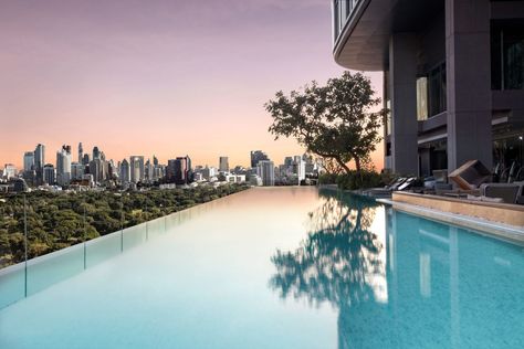 Hotel Rooftop Pool, Rooftop Infinity Pool, Thailand Luxury, Pool Australia, Bangkok Restaurant, Hotel Thailand, Pool Rooftop, Hotel Rooftop, Los Angeles Rooftop