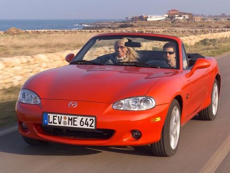 Nb Miata, Mx5 Nb, Nostalgia 2000s, Mom Car, Luxurious Cars, Mazda Mx 5, Car Goals, The 2000s, Mazda Mx5