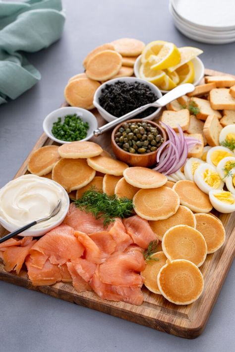 How To Make The Perfect Caviar Board - Eating With Erica What To Serve With Caviar, Caviar Charcuterie Board, Charcuterie Board With Caviar, Appetizers With Caviar, Caviar Serving Ideas, Caviar Board, Caviar Pie, Oyster With Caviar, Caviar Appetizers