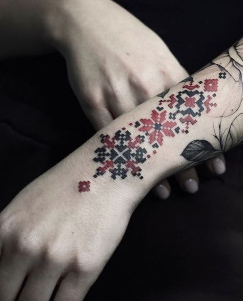 Vyshyvanka Tattoo, Tattoo Aesthetics, Ukrainian Tattoo, Polish Tattoos, Embroidery Tattoo, Ukrainian Art, Beauty Tattoos, Ink Ideas, New Tattoo