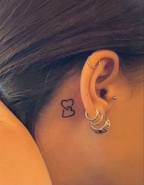 Back Ear Tattoo, Behind Ear Tattoos, Matching Friend Tattoos, Small Girly Tattoos, Small Heart Tattoos, Hidden Tattoos, The Hidden World, Pretty Hand Tattoos, Neck Tattoos Women