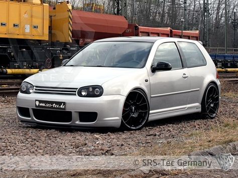 Golf 4 Tuning, Golf 4 R32, Golf A4, Mk4 Gti, Thug Life Wallpaper, Vw R32, Mk4 Golf, Vw Mk4, Slammed Cars