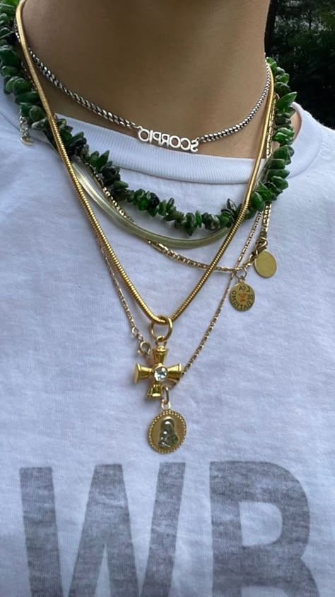 Mixed Necklaces, Gold Jewelry Prom, Accesories Jewelry, Real Gold Jewelry, Stacked Necklaces, Mixed Metal Jewelry, Gold Rings Jewelry, Dope Jewelry, Gold Jewelry Necklace