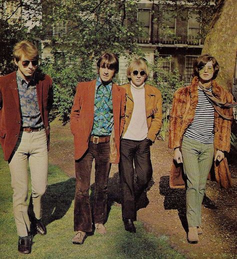 Rolling Stones Outfit, 60s Outfits, Water And Earth, 20th Century Music, 60s Vibe, The Yardbirds, 60s Music, 70’s Fashion, Epic Fails Funny