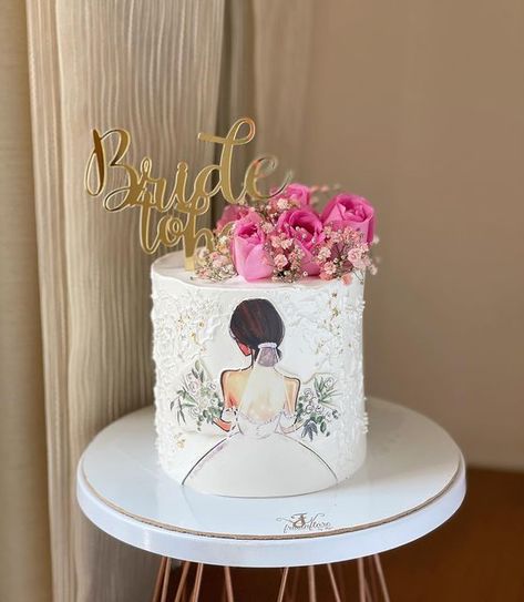 Bride To Be Cake Ideas Bridal Showers, Bridal Shower Cake Designs, Bride To Be Cake Design, Simple Bride To Be Cake, Crazy Cat Lady Cake, Bride To Be Cakes Ideas, Engagement Cake Ideas, Bridal Shower Cake Ideas, Bride To Be Cake