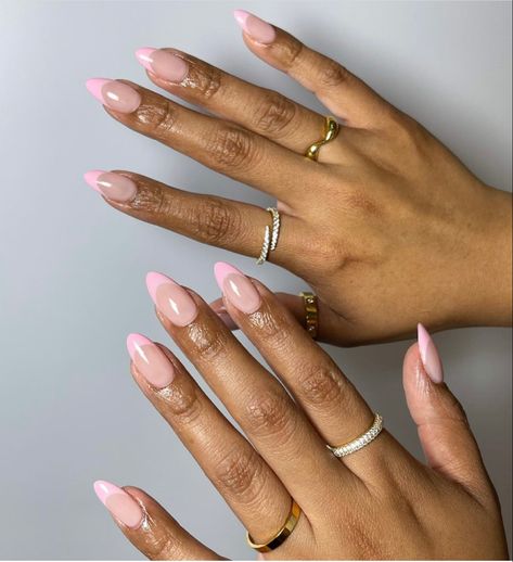 Bridesmaids Nails, Short Gel Nails, Manicure Inspiration, White Acrylic Nails, Basic Nails, Classy Acrylic Nails, Pink Acrylic Nails, Neutral Nails, Minimalist Nails