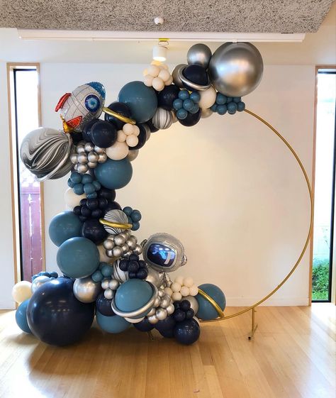 We had a *blast* making this space garland today 🚀 🫢 Themed garlands always get us excited because they give us a chance to get creative and make your Pinterest dreams come to life! If you’re after something like this let us know, these are our fave kind of gigs ✨ P.S We just can’t get enough of these marble balloons 😍 Space Garland, Give Us A Chance, Marble Balloons, Space Party Decorations, Boys First Birthday Party Ideas, Baby Birthday Decorations, Boys 1st Birthday Party Ideas, Space Theme Party, Astronaut Birthday