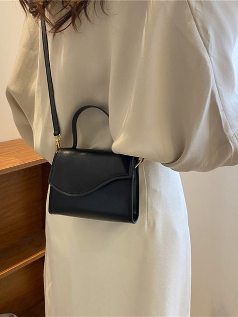 Mini Minimalist Irregular Flap Satchel Bag Side Bags For Women Outfit, Small Shoulder Bags For Women, Minimal Leather Bag, Black Formal Bag, Small Black Bag Outfit, Minimalist Office Shoulder Bag, Formal Bags For Women, Side Bag Outfit, Small Bag Aesthetic