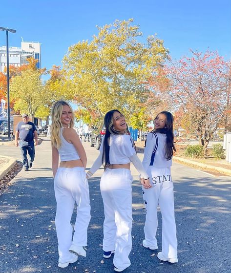 Penn State Whiteout Outfit, Whiteout Outfit, Penn State Game, Bestie Poses, Gameday Fits, Flop Era, College Gameday Outfits, Gameday Outfits, College Gameday