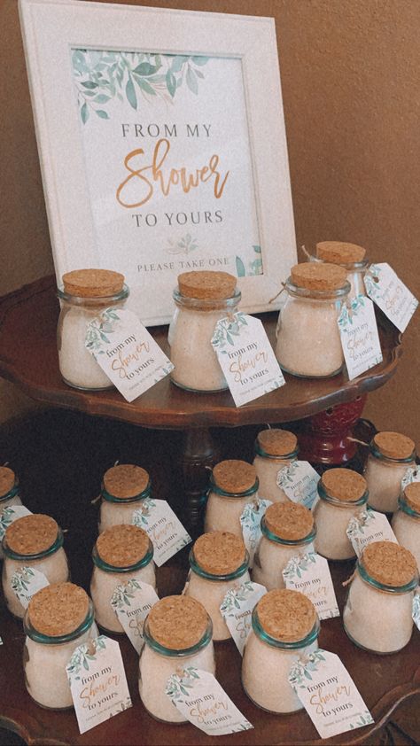 Bath Salt Bridal Shower Favor, Bridal Shower Favors Bath Soaks, Bath Salts Wedding Favors, Bath Salt Shower Favors, Bridal Shower Brunch Party Favors, Household Shower Ideas Decorations, Bridal Shower Bath Salt Favors, Wedding Shower Take Home Gifts, Bridal Shower Wedding Favors