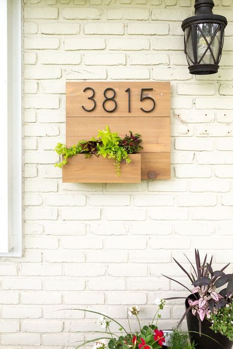 DIY House Number Planter #DIY Diy House Number Plaques, House Number Diy, House Number Planter, Ikea Plant Stand, Front Door Planters, Ikea Plants, Modern House Numbers Sign, Atrapasueños Diy, House Numbers Diy