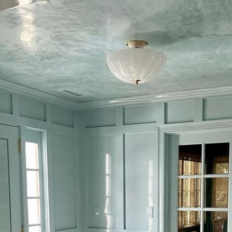 Kerry Spears on Instagram: "Lacquer ✔️ Painted Floors ✔️ Venetian Plaster ✔️  Thank you @floepainting !! 🎨✨" Lacquered Dining Room, Blue Venetian Plaster, Lacquered Ceiling, Greek Church, Stair Walls, Modern Georgian, Painted Closet, Millwork Details, Venetian Plaster Walls