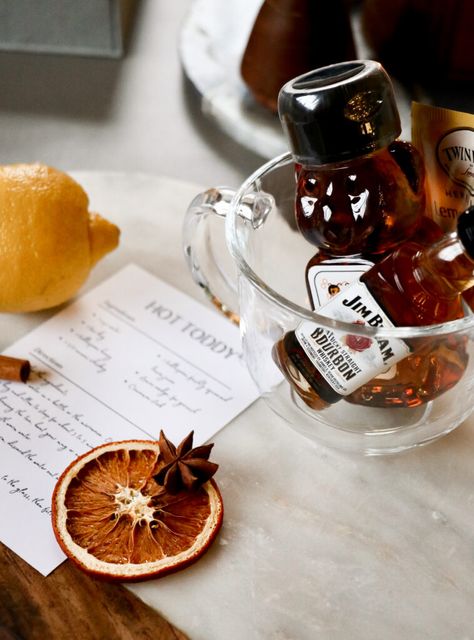 Hot Toddy Gift, Hot Toddy Kit, Toddy Recipe, Hot Toddies Recipe, Dried Orange Slices, Hot Toddy, Gift Kit, Cute Diys, Box Cake