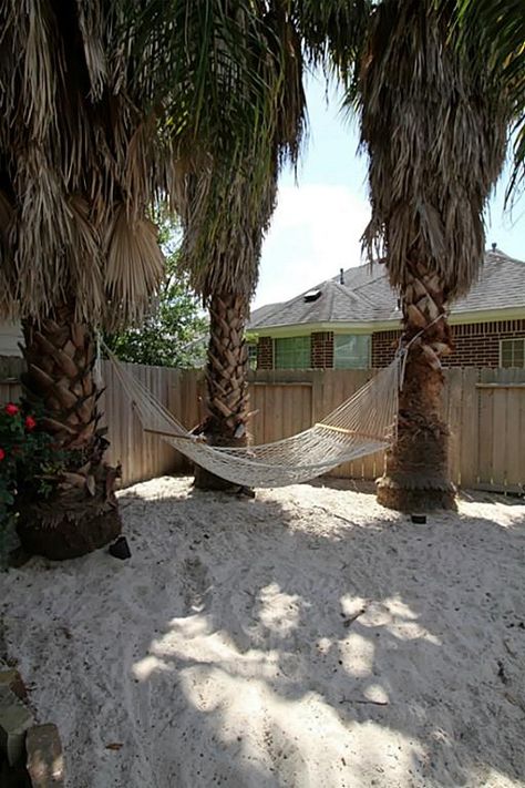 Beach House Hammock, Backyard Sandpit, Beach Cottage Backyard, Sand Backyard, Backyard Hangout, Cottage Backyard, Beach Patio, Backyard Beach, Tropical Backyard