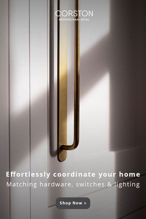 Discover hardware, switches, sockets and lighting in Antique Brass, Bronze and Polished Nickel finishes. ✔️ Fast delivery ✔️ Solid brass in a choice of finishes ✔️ On-hand expert advice Kitchen Cabinet Handles Ideas, Georgian Interiors, Cabinetry Hardware, Barn Interior, Holly Tree, Kitchen Details, Farm Field, Kitchen Pulls, Wardrobe Handles