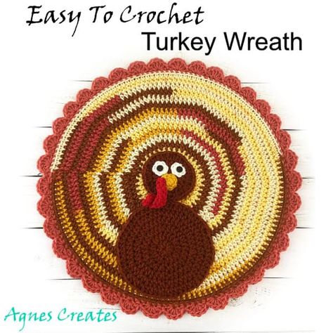 Wreath Crochet, Turkey Wreath, Square Images, Crochet Bloggers, Friends Crochet, Star Crochet, Daily Crafts, Crochet Afghan Patterns, Crochet Holiday