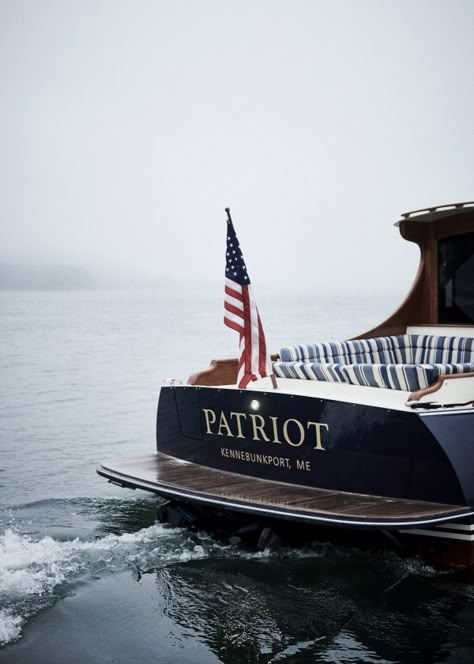 Classic American Aesthetic, Lighthouse Core, Money Mood, Posh Lifestyle, Sailing Aesthetic, Hamptons Summer, Coastal Life, Proud To Be An American, Classic Boats