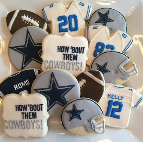 Dallas Cowboys Birthday Party, Dallas Cowboys Baby Shower, Football Sugar Cookies, Dallas Cowboys Cake, Super Bowl Cookies, Dallas Cowboys Birthday, Dallas Cowboys Party, Cowboy Cupcakes, Cowboy Birthday Cakes