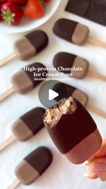 Selma | easy healthy recipes on Instagram: "ad| High-protein Chocolate Ice Cream Pops using @happywayau ’s vegan chocolate protein powder🤩 These ice cream pops are so creamy and chocolaty😋 Such a yummy treat for summer☀️ I have a discount code: ”HAPPYSELMA” if you want to try out their products☺️ • This recipe makes about 10 small popsicles and 5 servings: 1 1/2 cups canned coconut milk (360 ml) 2 scoops vegan chocolate protein powder 5 tablespoons unsweetened peanut butter (I use a pb that is 100% made of peanuts) 3 tablespoons maple syrup/honey 3 tablespoons unsweetened cacao powder • Topping: 100 g / 3.5 oz. 80% dark chocolate 1 teaspoon coconut oil • 1. In a bowl whisk all the ingredients together 2. Pour into popsicle molds and freeze until firm for about 4-5 hours 3. Melt the choco Protein Chocolate, Ice Cream Pops, Popsicle Molds, Chocolate Protein Powder, Chocolate Ice, Canned Coconut Milk, Chocolate Protein, Ice Pops, Cacao Powder