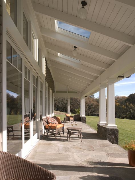 Skylight in verandah - Skylight Design, Pictures, Remodel, Decor and Ideas - page 2 Houzz Bungalow Backyard, Small Covered Patio, Tiny Backyard, Covered Terrace, White Pergola, Skylight Design, Covered Patio Design, Landscape Layout, Outdoor Covered Patio