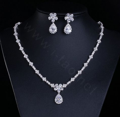 Simple Bridal Jewelry, Earrings Sets, Necklaces Set, Drop Pendant Necklace, Bridesmaid Jewelry Sets, Jewellery Sets, Cz Jewelry, Girly Jewelry, Engagement Jewelry