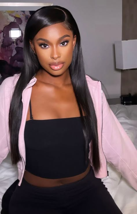 Coco Jones, Imperfection Is Beauty, Fresh Beauty, Black Goddess, Black Femininity, Female Portraits, Brown Skin, Just Girl Things, Black Is Beautiful