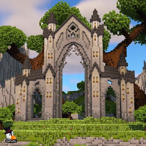 Minecraft Elvish Castle, Diorite Castle Minecraft, Arch In Minecraft, Mountain Side Castle Minecraft, Minecraft Meeting Hall, Minecraft Castle Entrance Ideas, Minecraft Entrances, Castle Entrance Minecraft, Minecraft Dome Roof