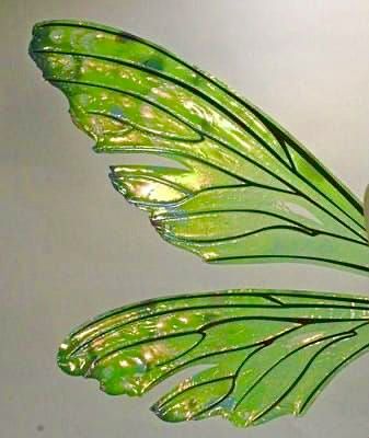 Fairy Aesthetic Green, Fairy Wings Aesthetic, Wings Aesthetic, Green Fairy Wings, Winx Cosplay, Mint Green Aesthetic, Sage Green Wallpaper, Fairy Wallpaper, Pixie Hollow