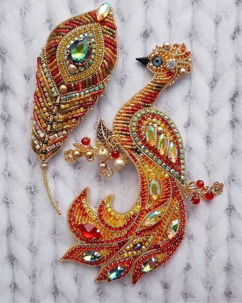 @babysails on Instagram: “#firebird ❤️🦚” Shoulder Beads, Kundan Rangoli, Beadwork Embroidery, Bead Embroidery Tutorial, Brooch Diy, Brooch Handmade, Hand Embroidery Videos, Beautiful Beadwork, Beaded Jewelry Designs