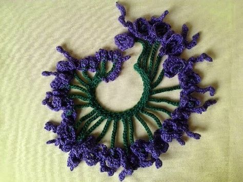 Crochet is the Way: Free Pattern: Wisteria Bloom Wisteria Crochet, Crochet Wisteria, Irish Crochet Tutorial, Wisteria Flower, Crochet Garden, Crochet Jewellery, Crochet Needlework, Yarn Flowers, Crochet Jewelry Patterns