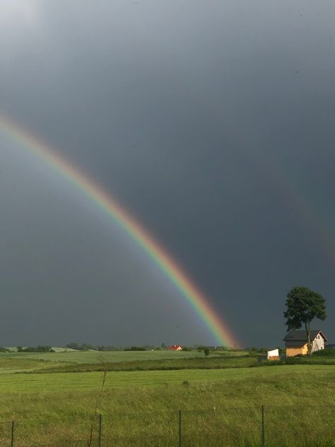 Rainbow After Rain Aesthetic, Sky Before Storm Aesthetic, Sky After Storm, Rainbow Sky Aesthetic, Rainbow After Storm, Rainbow Rain, Rainbow Sky, Jesus Wallpaper, Calm Before The Storm