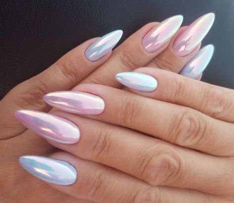 Pastel Chrome Nails, Chrome Nails Silver, Pale Nails, Unghie Sfumate, Pink Chrome Nails, Chrome Nails Designs, Classy Nails, Fancy Nails, Chic Nails