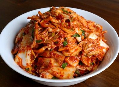 kimchi day! Food For Stomach Ulcers, Korean Food Kimchi, Cabbage Kimchi, Korean Kimchi, Kitchen Staples, Kimchi Recipe, Spicy Korean, Asian Kitchen, Napa Cabbage