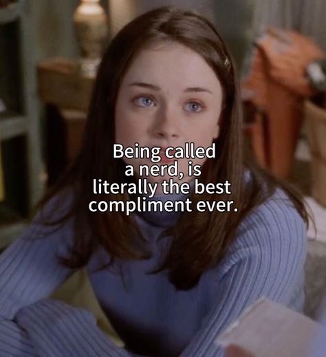 🍂 don’t stress it, babe—just a “casual” Gilmore-level academic panic 🤍✨ grab your books, your bestie, and maybe that second cup of coffee (we’re not counting). the grades? they’ll follow 📝🫖♡ 💋 keep it cozy, stay caffeinated, and remember, even Rory had her off days.♡ Estilo Blair Waldorf, Study Hard Quotes, Romanticising School, Romanticizing School, Academic Validation, Study Board, Hard Quotes, Study Quotes, Vision Board Manifestation