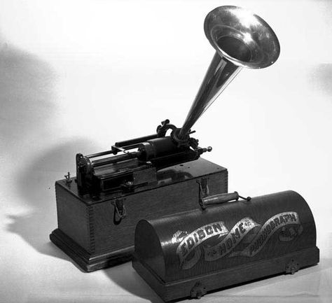 Edison's Phonograph 1877 Edison Phonograph, Thomas Alva Edison, Sound Board, His Masters Voice, Music Machine, Jukeboxes, Motion Pictures, Thomas Edison, Old Music